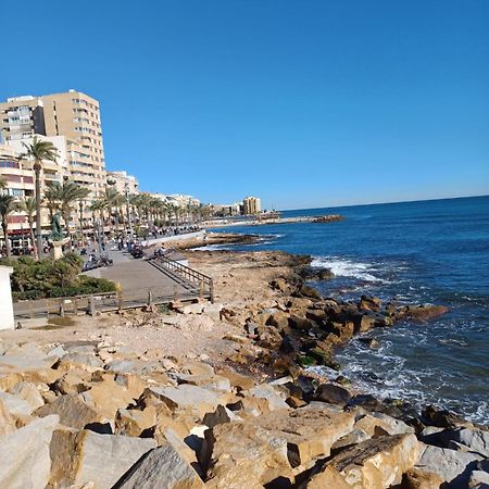 Playa De Los Naufragos Cozy Apartment With Pool Torrevieja Eksteriør billede
