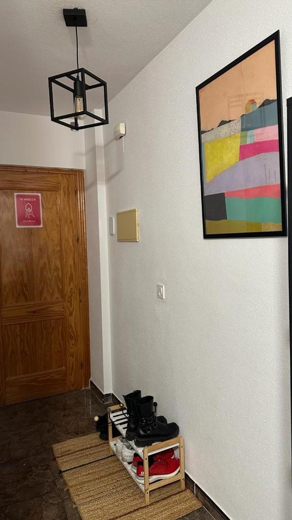 Playa De Los Naufragos Cozy Apartment With Pool Torrevieja Eksteriør billede